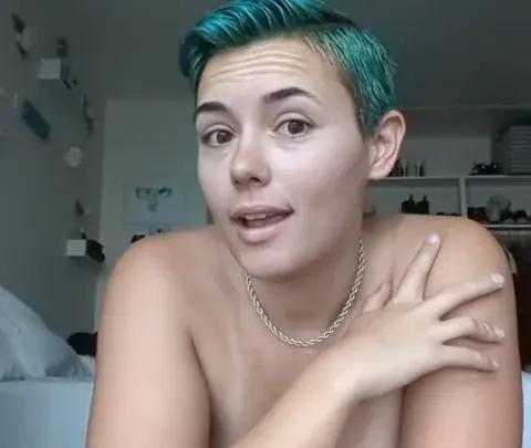 kitthebeefcake bending over