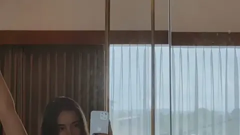 webgirl – Asian Pole Dancer Solo Selfie in Studio