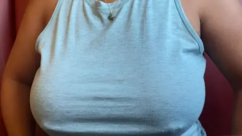 OnlyFans TanlinesNGoodTimes 2021-06-18 0grm6aqj865aq5aujzuqu source