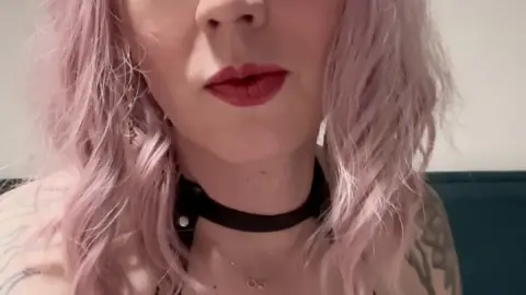 onlyfans – chi-ara I have two announcements to do !!!