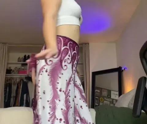 kitthebeefcake skirt pussy
