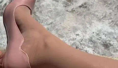 Jessica In Pantyhose – 2024-01-20