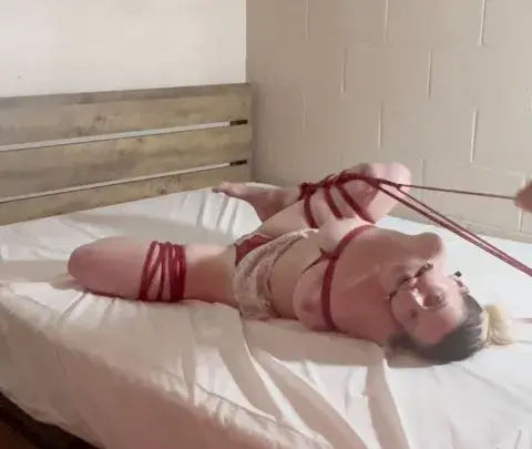 knottydevil 2023 06 05 This 40 minute video is of a scene with adorgeous where she c6d4