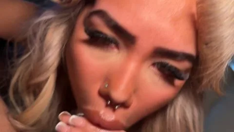 ScottStark 250630 scottst Siss Best Friend Blows Some Bubbles Luna Luxe 1080p orig