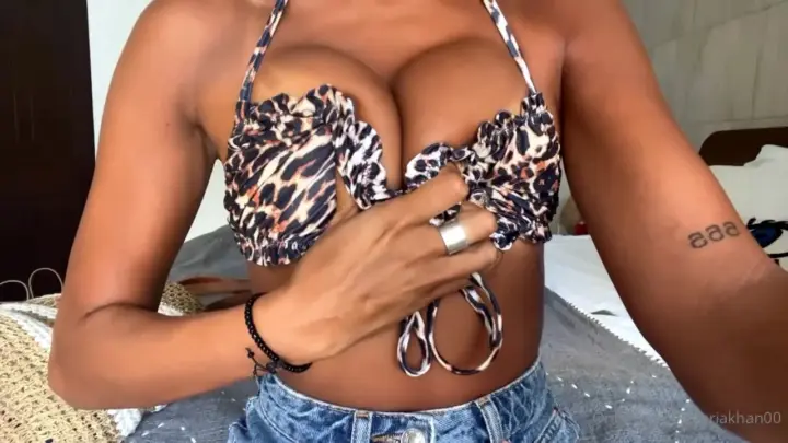 Siterip – Aria Khan Ağız İşlemi ve Dışarıda Sex