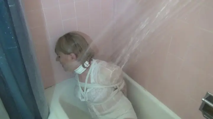 TranniesInTrouble san white bathtub lrg