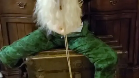 knottydevil 2022-11-12 Just did an escape play scene with pixiebait who is just the 5b63