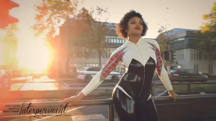 LateXperient H265 2018-11-04 – Shayna Latoya Xaria