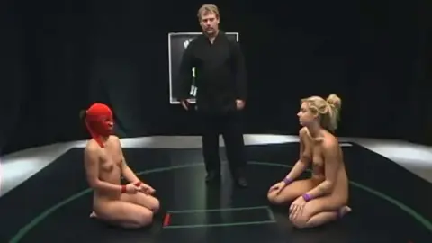 UltimateSurrender com 2825 Ninja Hollie