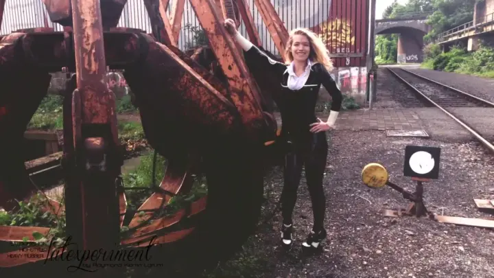 Latexperiment 2017-08-17 – Arya Leopec