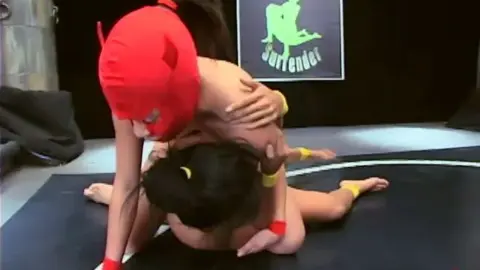 UltimateSurrender com 2409 Ninja Lyla