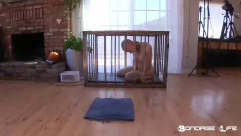 Bondagelife 1 bm headshave2 0001