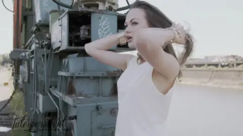 LateXperient H265 2020-06-28 – Alexandra Potter