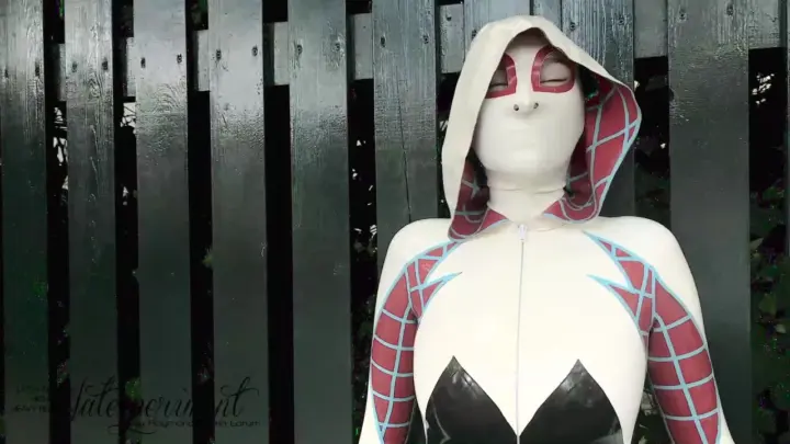 Latexperiment 2017-08-27 – Caro