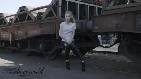 LateXperient H265 2019-08-04 – Leila Herring