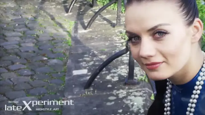 LateXperient H265 2010-05-09 – Valerie Tramell