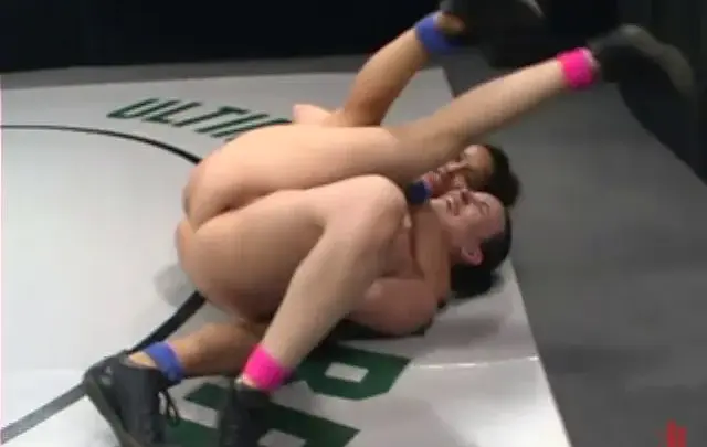 UltimateSurrender com 3360 isis dana