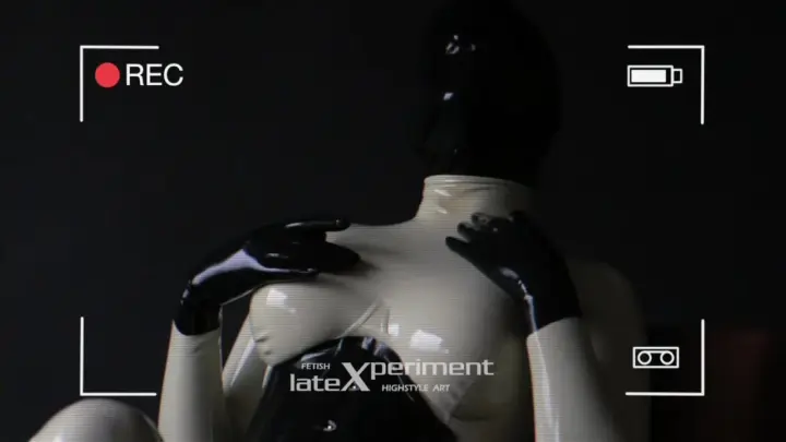 LateXperient H265 2011-08-14 – Valerie Tramell Bonus