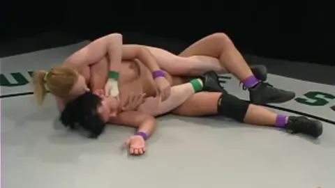 UltimateSurrender com 3665 darling julie