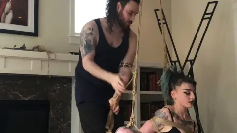 knottydevil 2022-07-09 Here s a long video of our partial suspension sequence and 7e2b