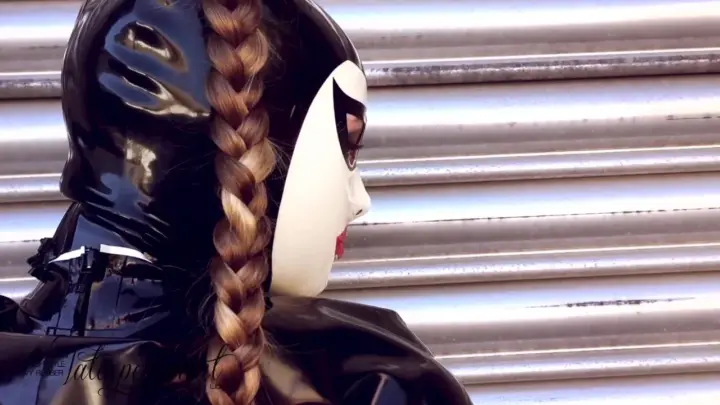 Latexperiment 2016-12-18 – Hermione Jones