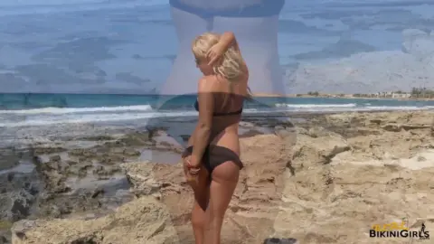 RealBikiniGirls sonia-c-black-bikini 4k