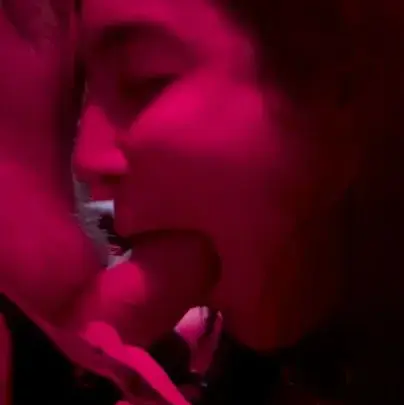 Checkinbar1 0gwf9ifeq4ekelsfqhodg 720p
