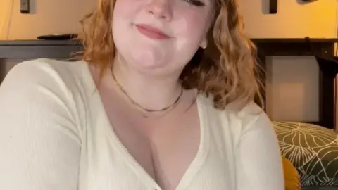 @chunkynymph – C00M chunkynymph-2022-02-25-2375083863