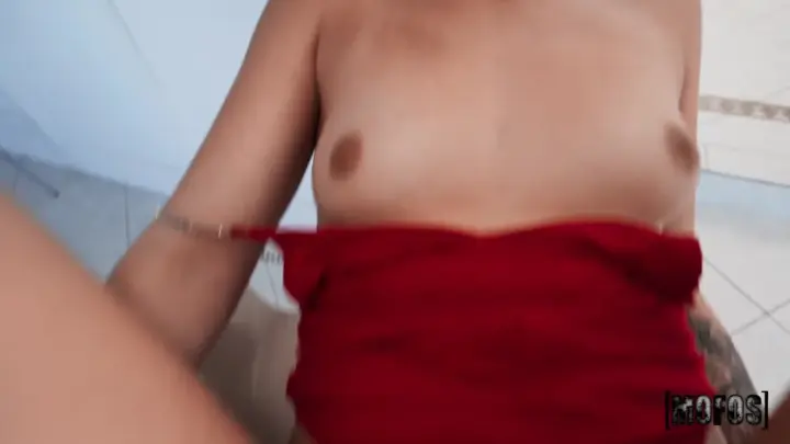 MOFOS2325 IKnowThatGirl 24 03 25 Nicole Nichols Nicoles Poolside Tease 1080p